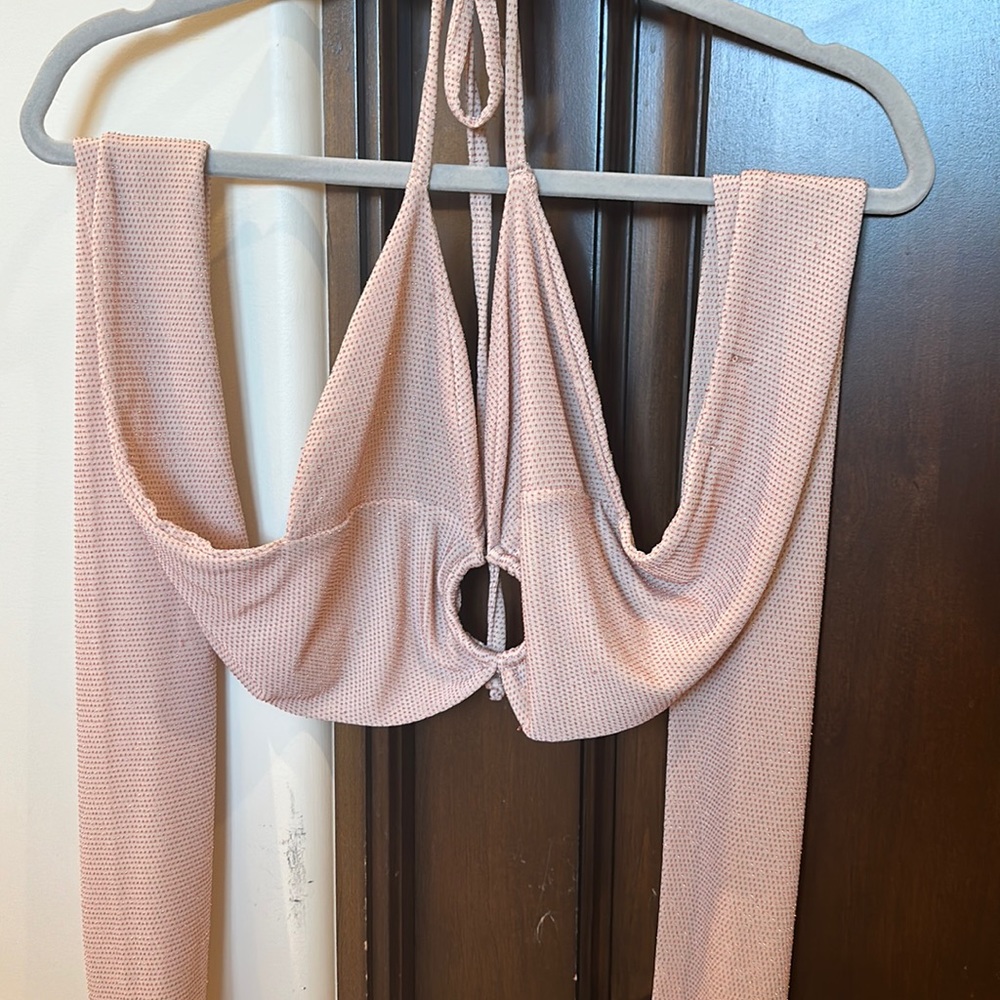 Pink wrap too